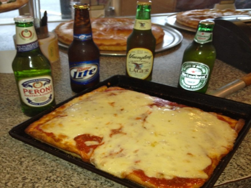 Mione's Pizza West OC