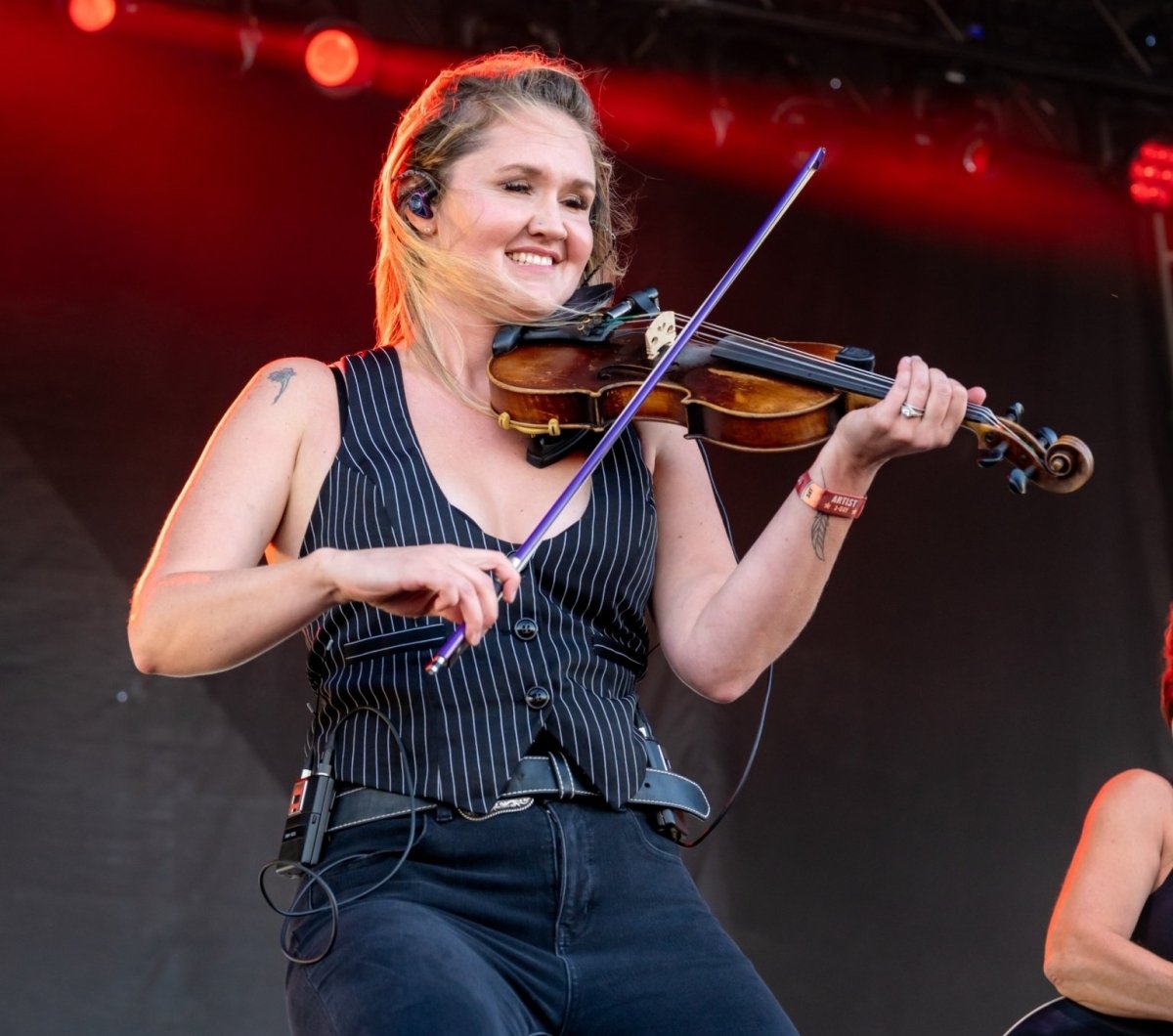 Country Calling Fiddle player at Country Calling